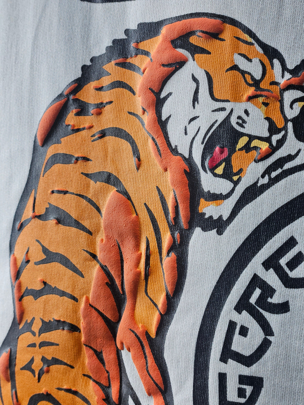 OFF WHITE DRAGON TIGER T-SHIRT