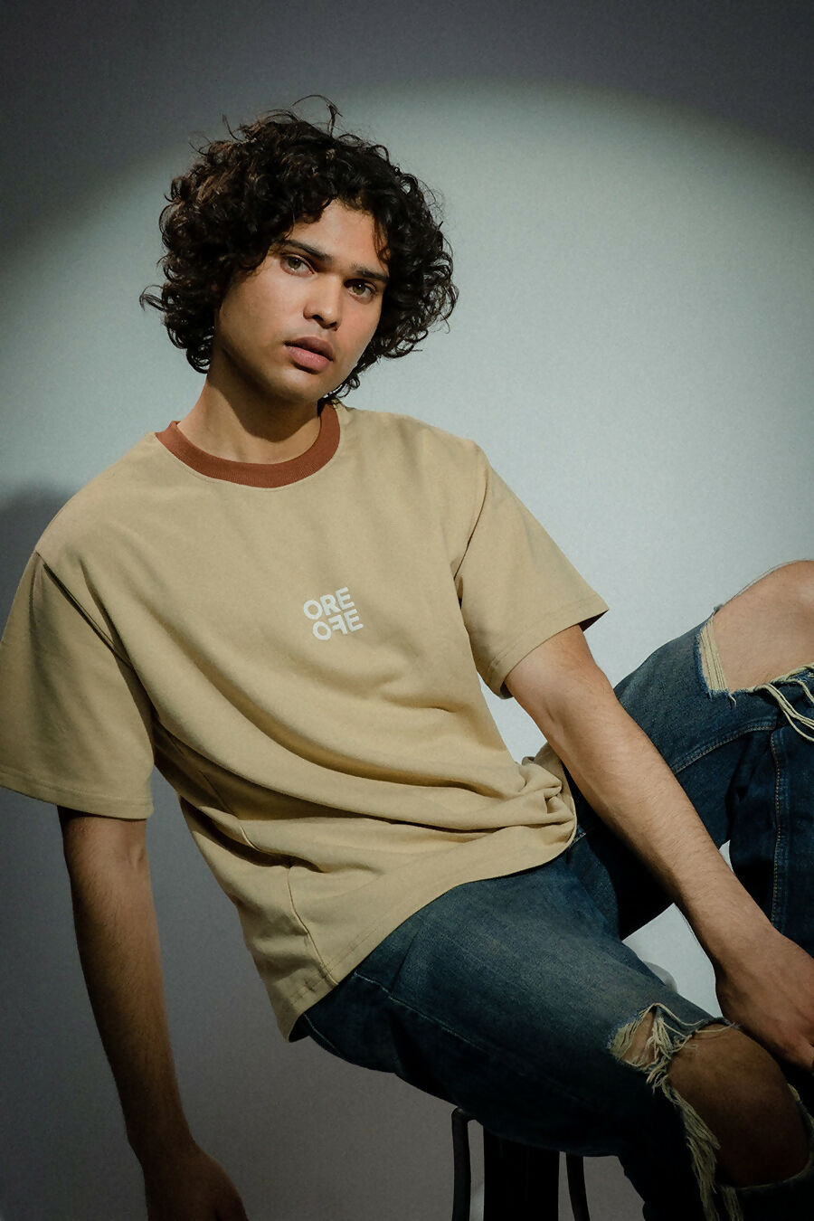 beige oversized tshirt, streetwear brand, comfortable tshirt, streetwear brand, unisex clothing, streetwear fashion.