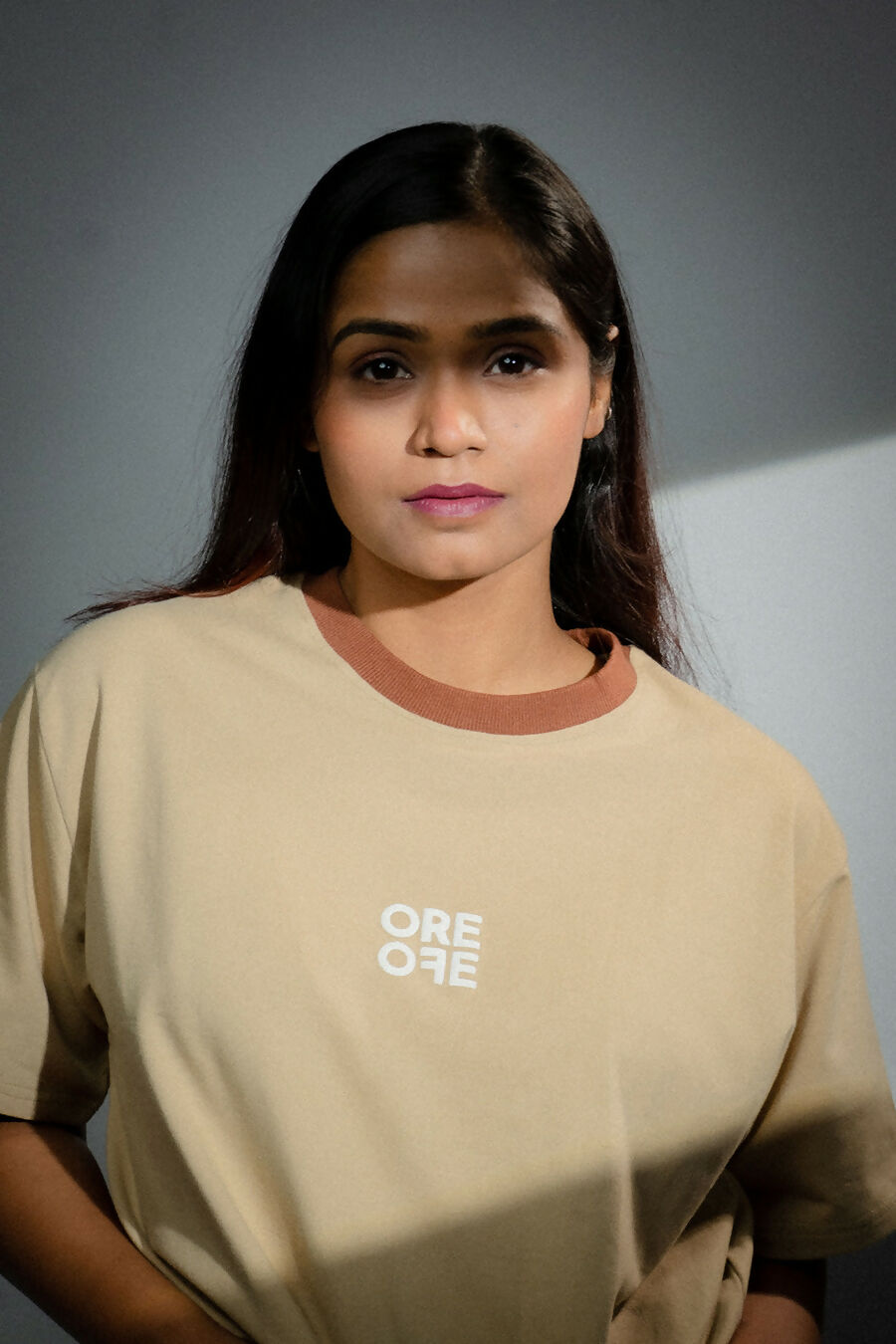 beige oversized tshirt, streetwear brand, comfortable tshirt, streetwear brand, unisex clothing, streetwear fashion.