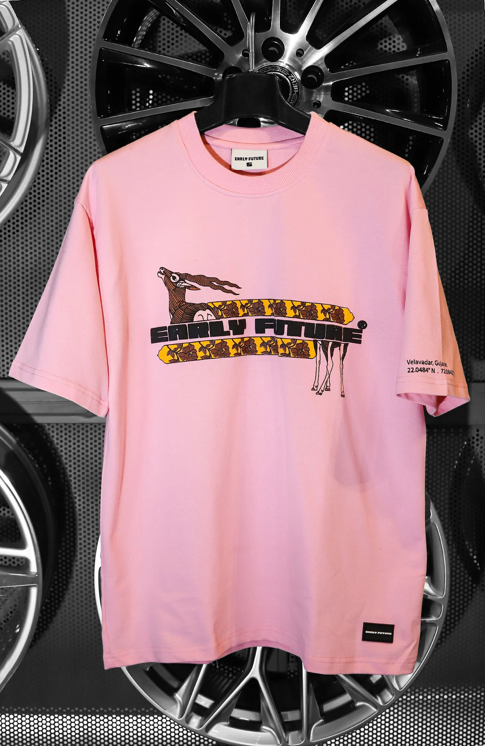 "WILD AND MAJESTIC" Heatwave Pink