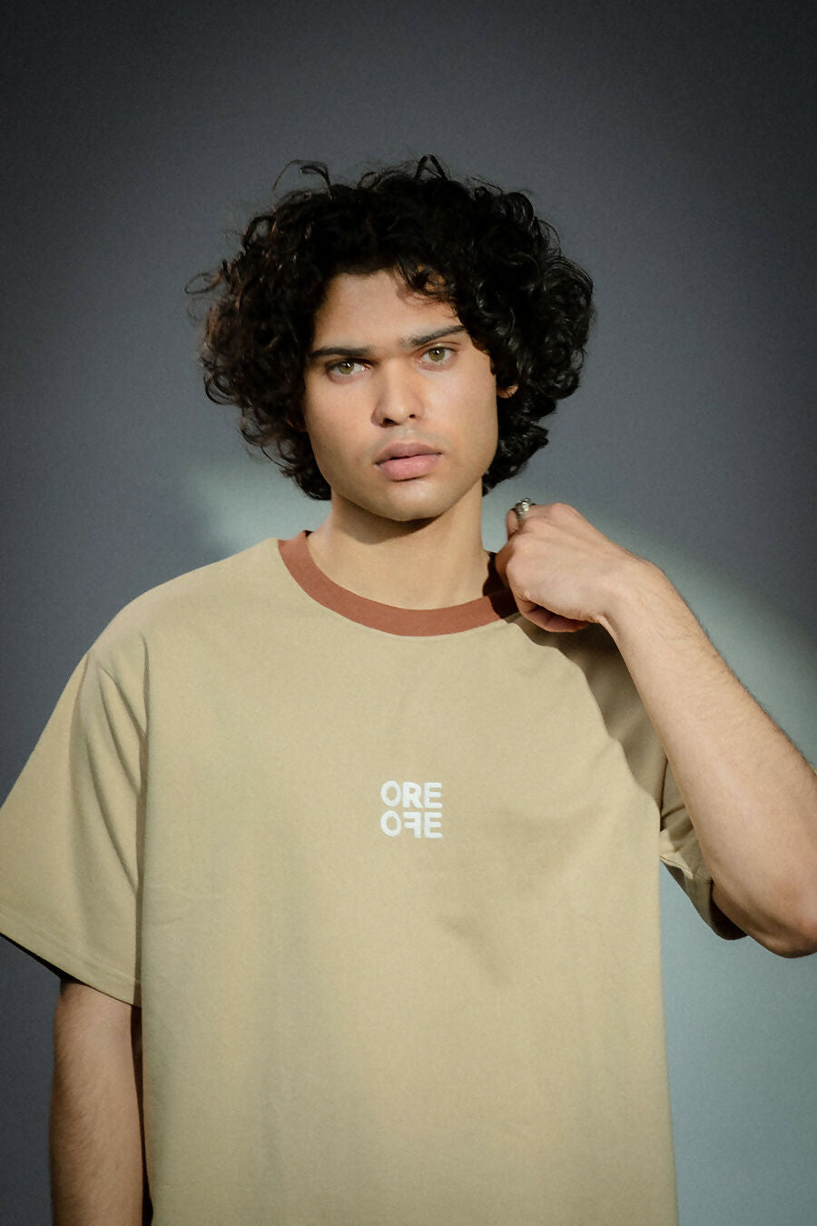 beige oversized tshirt, streetwear brand, comfortable tshirt, streetwear brand, unisex clothing, streetwear fashion.