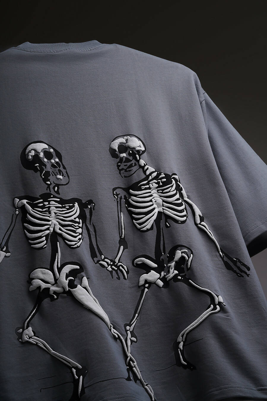 grey korean tshirt. oversized tshirt. printed tshirt, puff printing, streetwear, streetwear fashion.
